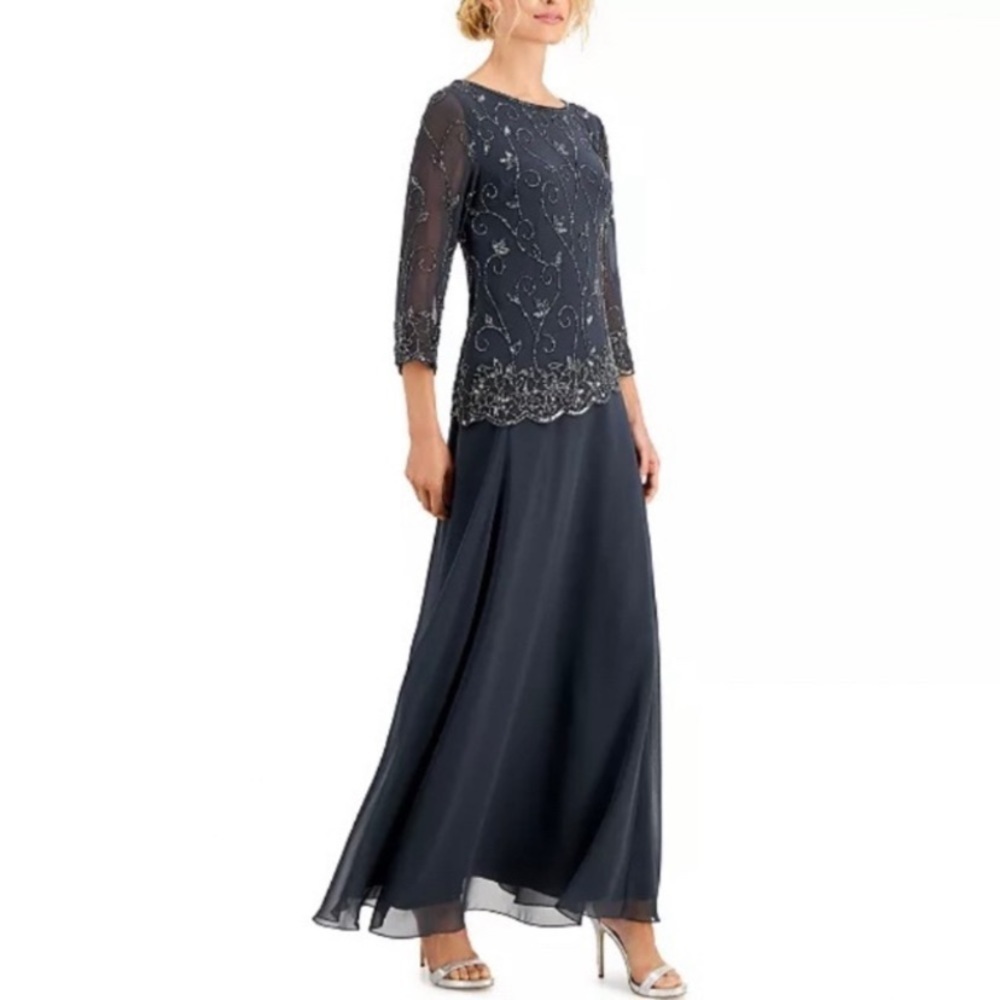 J Kara Illusion 3/4-sleeve Beaded-Overlay Gown in Gunmetal Metallic - Picture 3 of 9